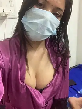 Snapshot of hotpooja1 chatting on 02/11/26, 10:15 hotpooja1 online show from 02/11/26, 10:15