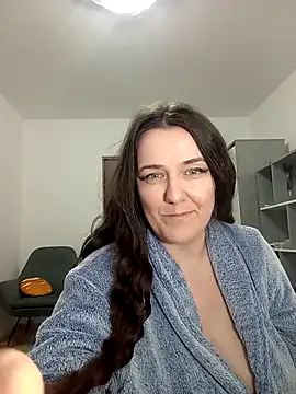 Snapshot of Angela_swet chatting on 04/28/26, 02:22 Angela swet online show from 04/28/26, 02:22