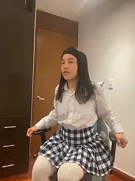 Snapshot of Sweet_t3Em chatting on 05/16/26, 10:36 Sweet t3Em online show from 05/16/26, 10:36
