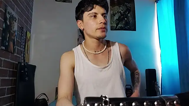 PaulDamico online show from 05/11/26, 06:27