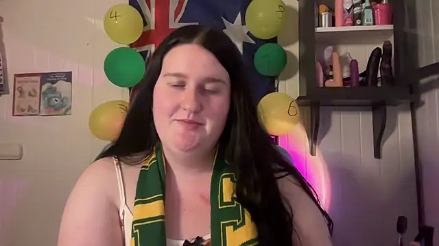 xopeachybaby online show from 07/07/26, 06:58