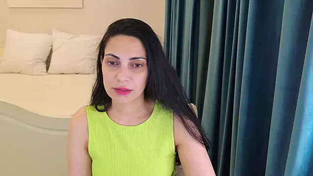 LovelyBeatrice online show from 07/11/26, 06:32