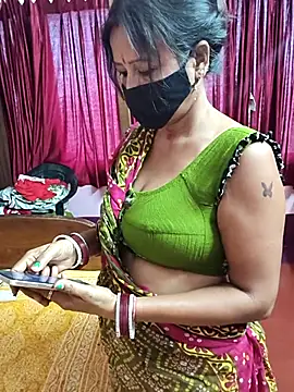 Little-Roshni online show from 06/27/26, 11:37