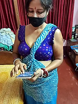Little-Roshni online show from 06/28/26, 03:18
