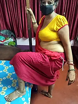 Little-Roshni online show from 07/17/26, 06:02