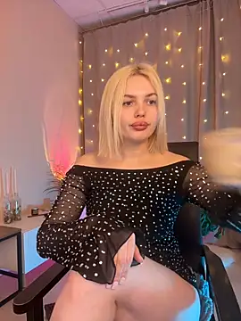 Snapshot of AmeliaWeells chatting on 03/02/26, 04:14 AmeliaWeells online show from 03/02/26, 04:14
