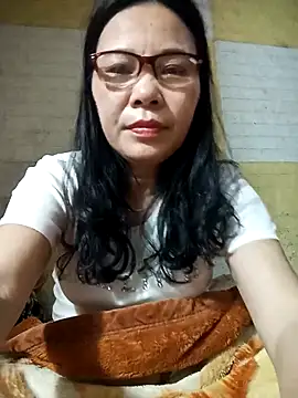 Snapshot of Nuna_689 chatting on 02/23/26, 08:01 Nuna 689 online show from 02/23/26, 08:01