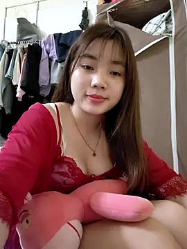Snapshot of Pinks_cool chatting on 03/13/26, 05:41 Pinks cool online show from 03/13/26, 05:41