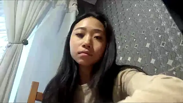 SweetMiaXO online show from 03/08/26, 09:07