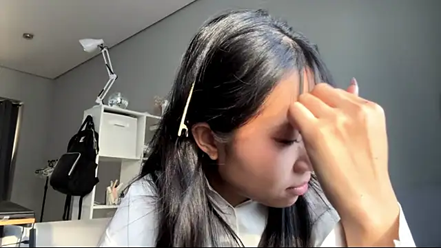SweetMiaXO online show from 05/07/26, 07:58