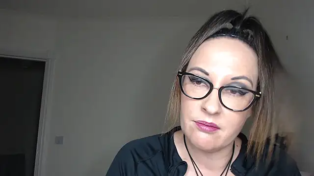 Snapshot of PsychicDominatrix chatting on 01/31/26, 07:11 PsychicDominatrix online show from 01/31/26, 07:11