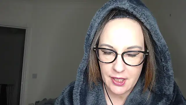 Snapshot of PsychicDominatrix chatting on 03/09/26, 07:07 PsychicDominatrix online show from 03/09/26, 07:07
