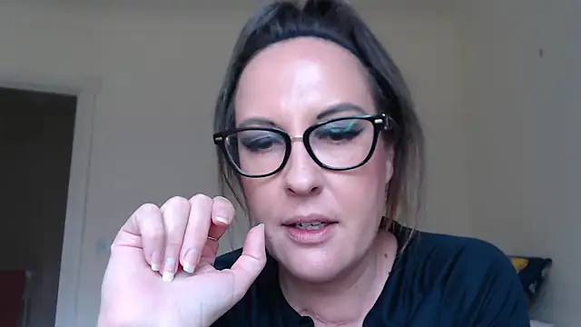 Snapshot of PsychicDominatrix chatting on 06/22/26, 12:57 PsychicDominatrix online show from 06/22/26, 12:57