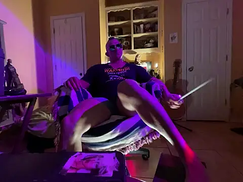 daddydonkey84 online show from 06/09/26, 04:35