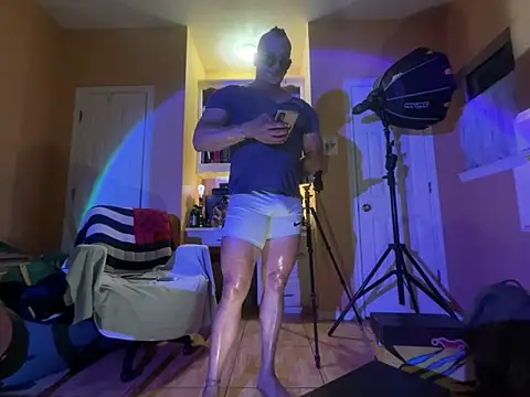 daddydonkey84 online show from 06/12/26, 04:11