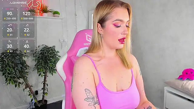 Viickie Nelsson online show from 05/31/26, 09:27