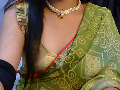 Snapshot of oo_yes_bhabhi chatting on 04/10/26, 07:35 oo yes bhabhi online show from 04/10/26, 07:35