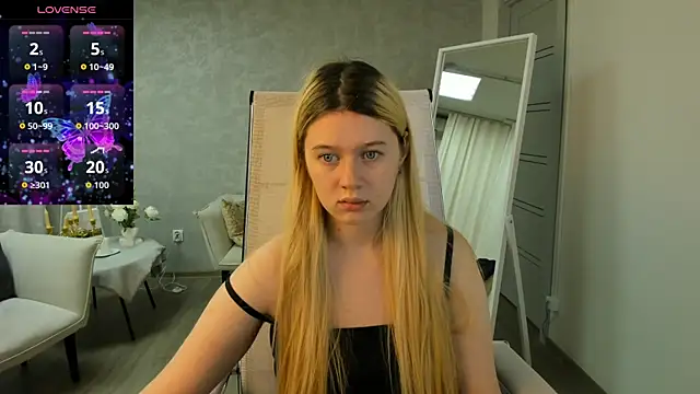 Snapshot of CelestineMauriac chatting on 05/31/26, 03:52 CelestineMauriac online show from 05/31/26, 03:52