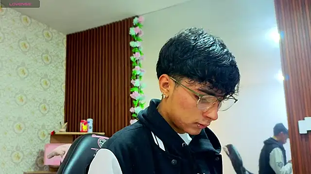 osamu tay online show from 06/09/26, 03:18