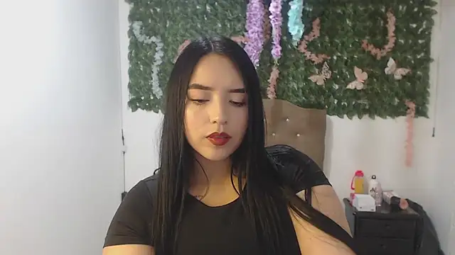Snapshot of adara_cute_69 chatting on 03/13/26, 05:08 adara cute 69 online show from 03/13/26, 05:08