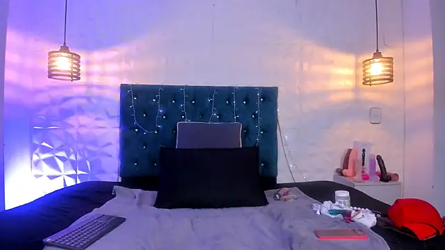 Snapshot of samantha_foxyy chatting on 04/09/26, 11:04 samantha foxyy online show from 04/09/26, 11:04