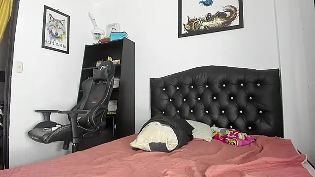 antonella  max online show from 05/15/26, 11:12