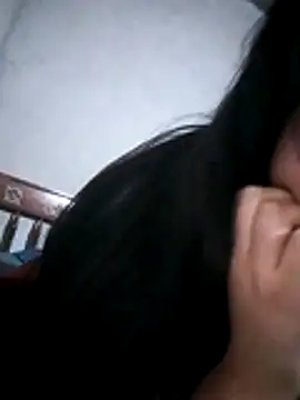 Snapshot of mariposaros4 chatting on 05/12/26, 05:15 mariposaros4 online show from 05/12/26, 05:15