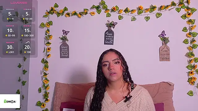 emiily curly online show from 06/06/26, 09:03