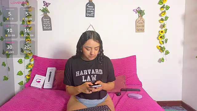 emiily curly online show from 07/29/26, 12:25
