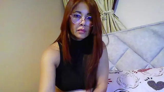 Snapshot of camila_star10 chatting on 04/24/26, 02:14 camila star10 online show from 04/24/26, 02:14