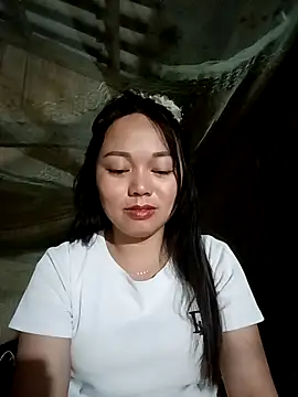 Snapshot of Rose-222 chatting on 03/18/26, 06:55 Rose-222 online show from 03/18/26, 06:55