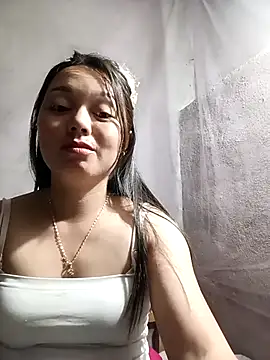 Snapshot of Rose-222 chatting on 03/29/26, 05:35 Rose-222 online show from 03/29/26, 05:35