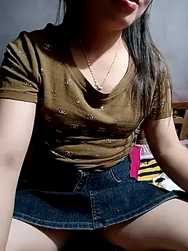 Snapshot of Rose-222 chatting on 03/30/26, 01:01 Rose-222 online show from 03/30/26, 01:01