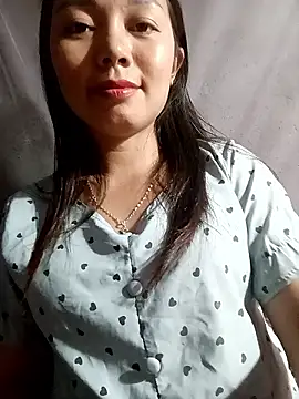 Snapshot of Rose-222 chatting on 05/10/26, 06:40 Rose-222 online show from 05/10/26, 06:40