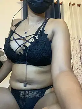 Snapshot of ANU_BABA_HOT chatting on 03/07/26, 05:10 ANU BABA HOT online show from 03/07/26, 05:10