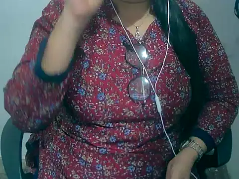 Snapshot of Cute_Aliyaa chatting on 03/15/26, 09:37 Cute Aliyaa online show from 03/15/26, 09:37