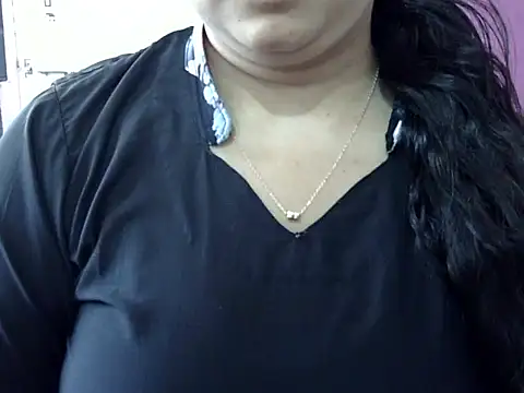 Snapshot of Cute_Aliyaa chatting on 03/30/26, 09:43 Cute Aliyaa online show from 03/30/26, 09:43