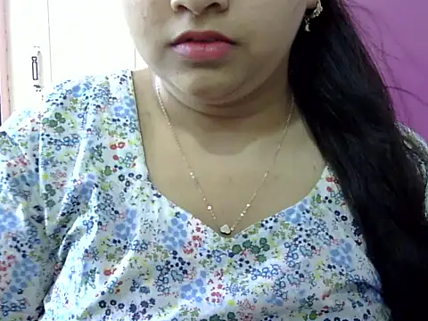 Snapshot of Cute_Aliyaa chatting on 04/12/26, 07:57 Cute Aliyaa online show from 04/12/26, 07:57