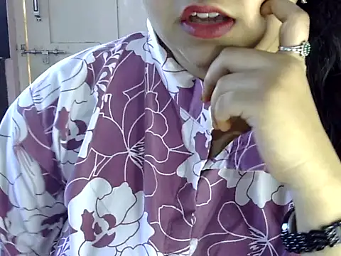 Snapshot of Cute_Aliyaa chatting on 05/30/26, 10:12 Cute Aliyaa online show from 05/30/26, 10:12