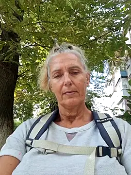 lukerya online show from 09/10/25, 08:47