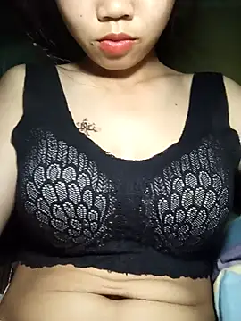 Snapshot of derylove_ chatting on 04/16/26, 03:02 derylove online show from 04/16/26, 03:02