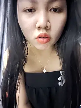 Snapshot of Heo_xxinhxx chatting on 03/06/26, 04:25 Heo xxinhxx online show from 03/06/26, 04:25