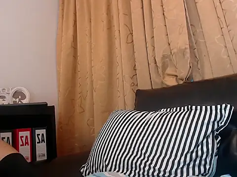 Snapshot of Kevin_Charless chatting on 03/31/26, 11:21 Kevin Charless online show from 03/31/26, 11:21