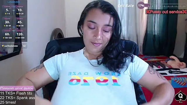 Snapshot of Robin_H00t_2 chatting on 05/21/26, 06:04 Robin H00t 2 online show from 05/21/26, 06:04