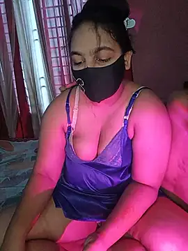 Snapshot of Ms-Nusrat chatting on 05/12/26, 11:29 Ms-Nusrat online show from 05/12/26, 11:29