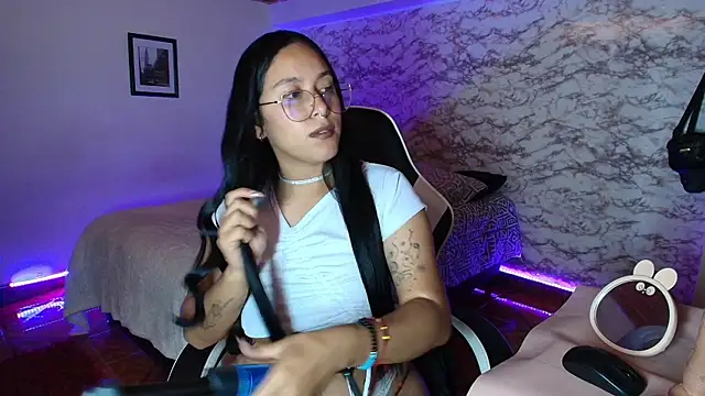 Snapshot of Camila_IRoose chatting on 03/19/26, 09:08 Camila IRoose online show from 03/19/26, 09:08