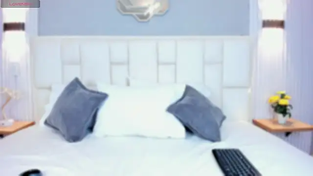 Snapshot of KataThonpson chatting on 03/11/26, 04:07 KataThonpson online show from 03/11/26, 04:07