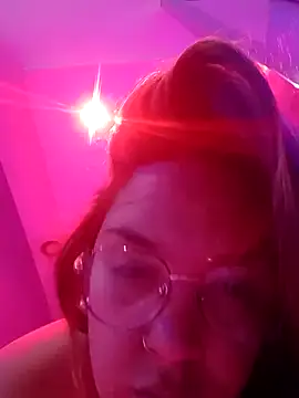 kuramaqueen online show from 06/08/26, 08:53