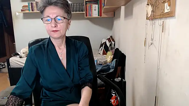 katemodel online show from 10/09/25, 06:22