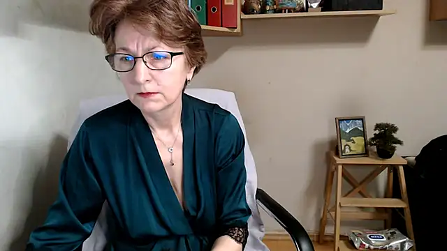 katemodel online show from 01/17/26, 07:46